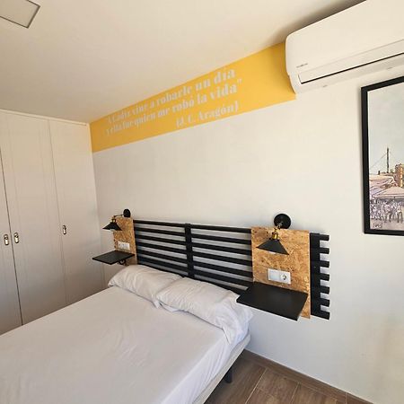 Apartamentos Plaza Santo Domingo Cádiz Buitenkant foto