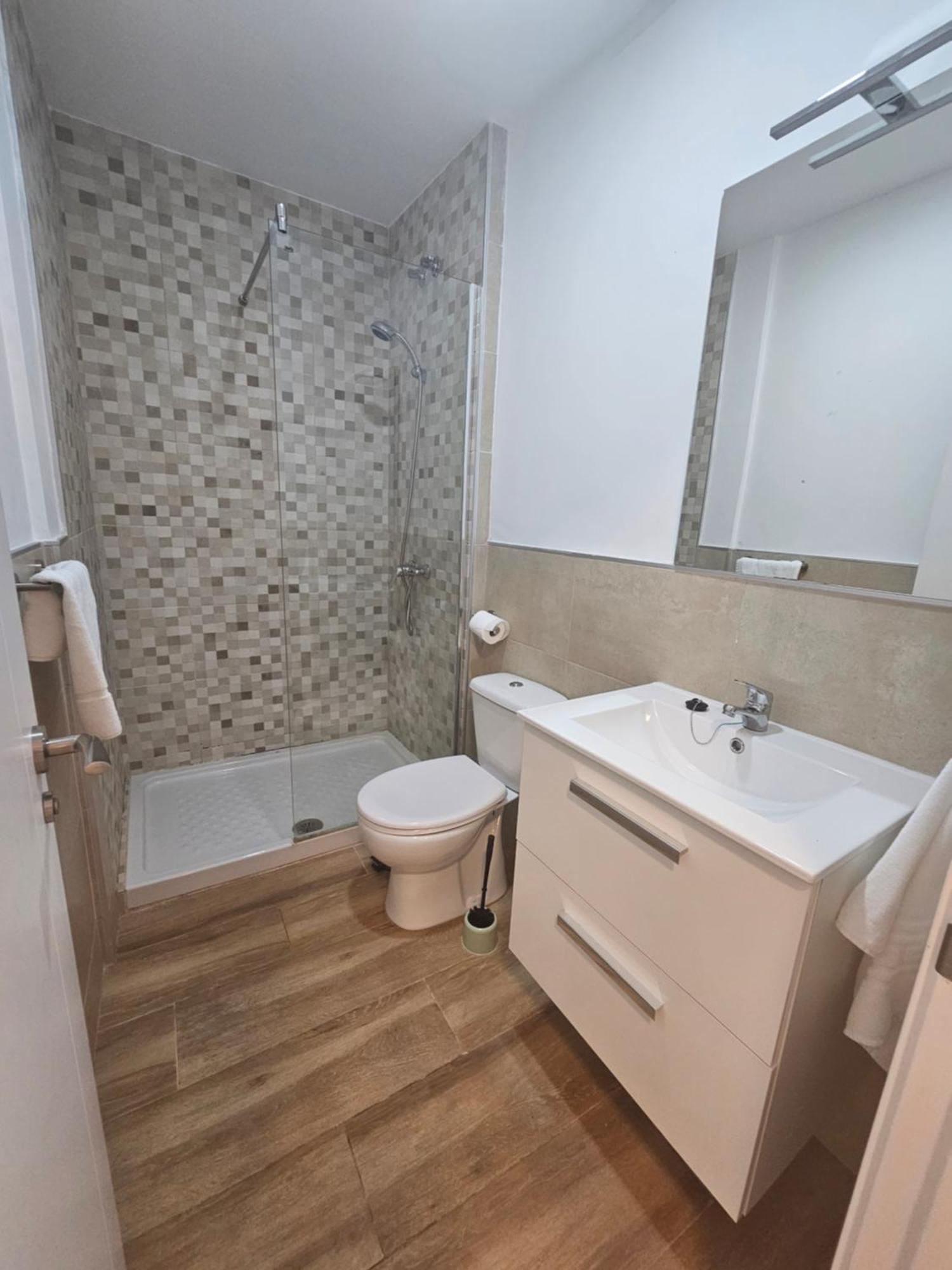 Apartamentos Plaza Santo Domingo Cádiz Buitenkant foto