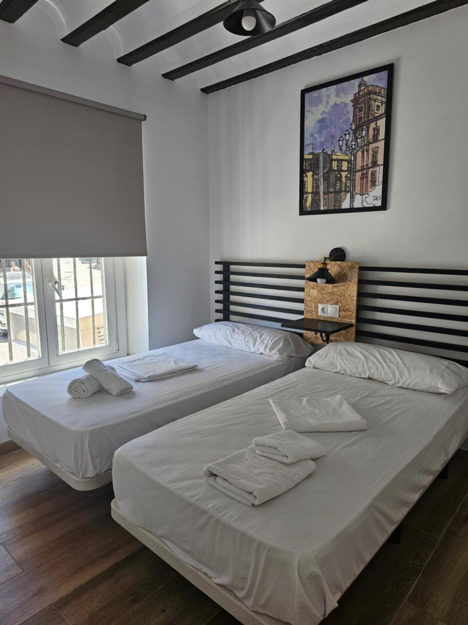Apartamentos Plaza Santo Domingo Cádiz Buitenkant foto