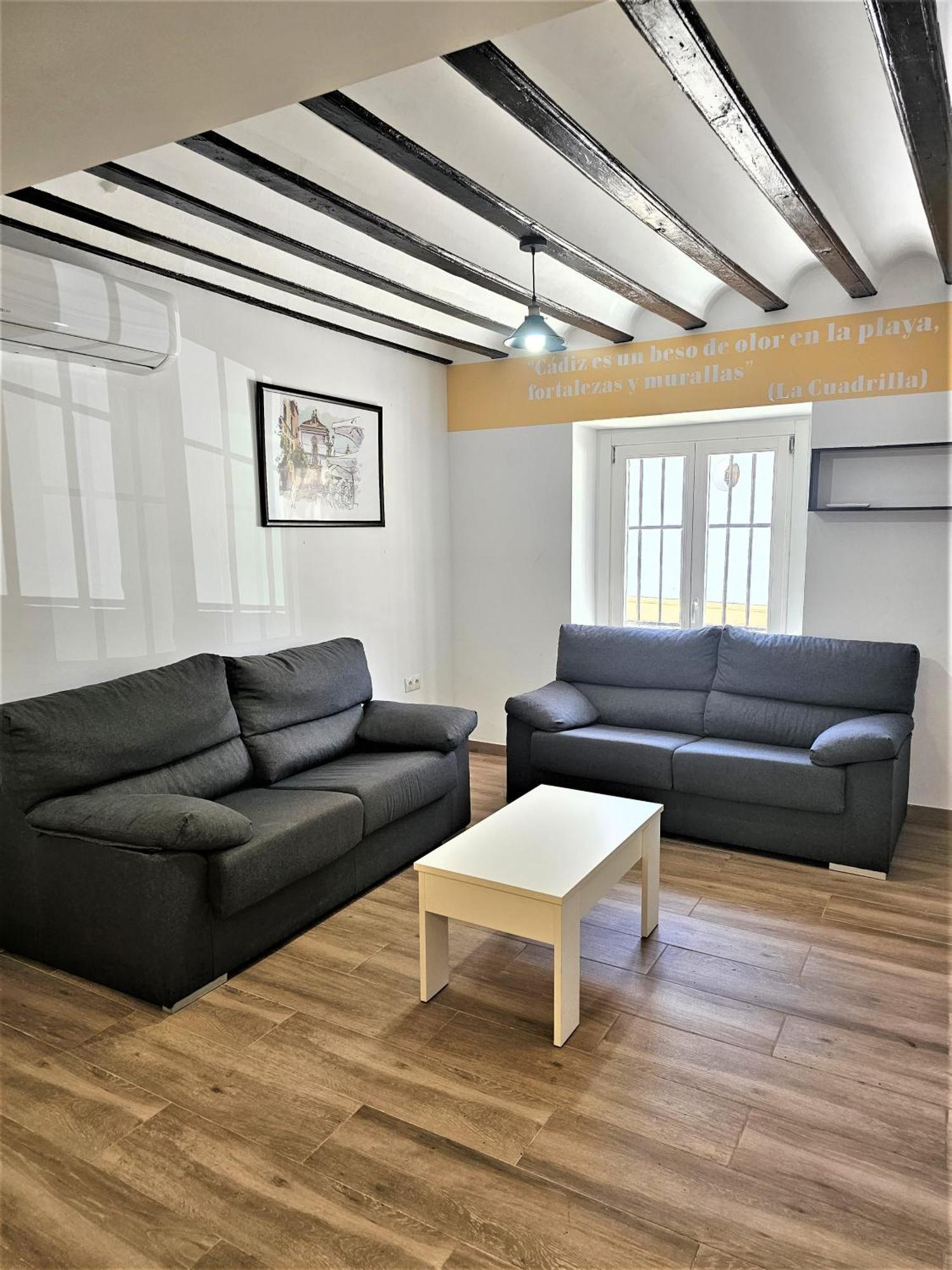 Apartamentos Plaza Santo Domingo Cádiz Buitenkant foto